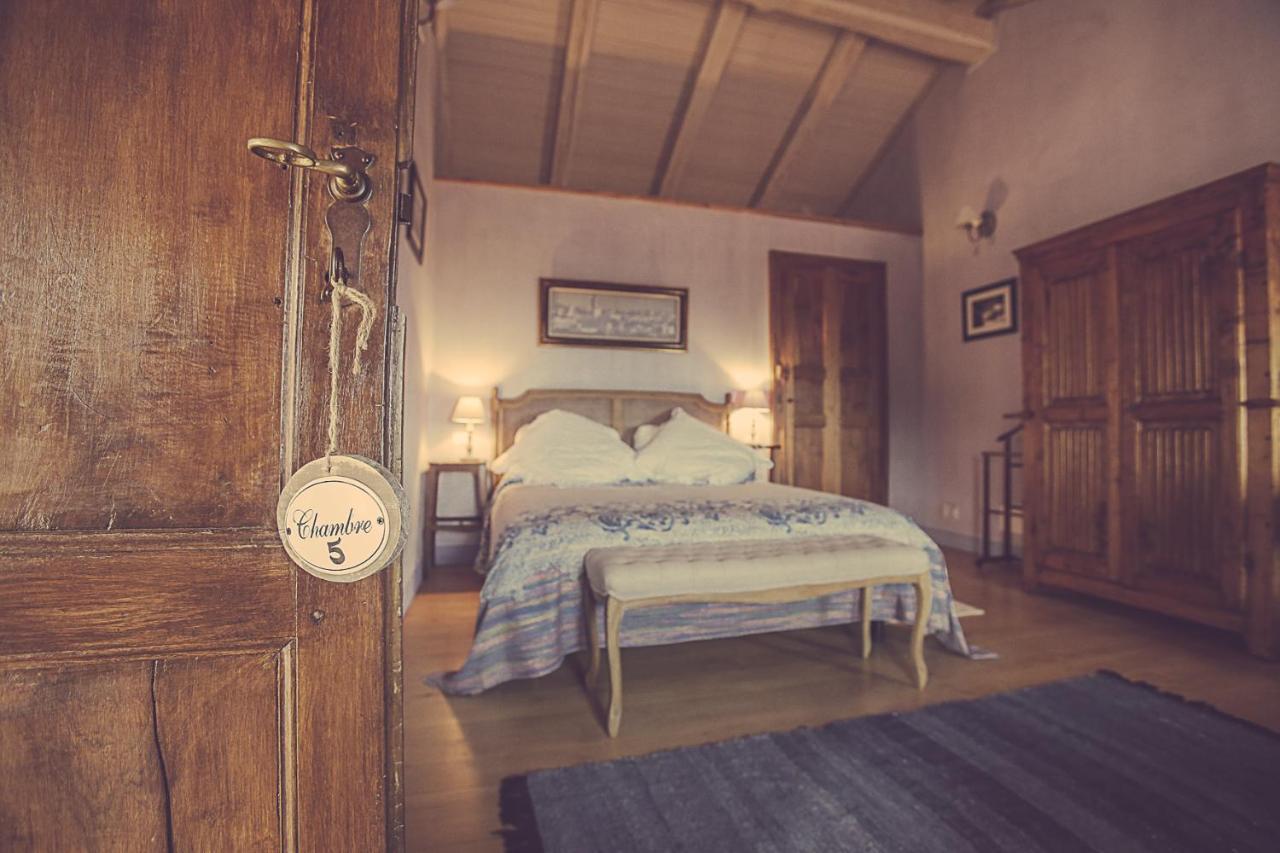 Relais Di Charme Frazione Chiavolino Farm stay Pollone