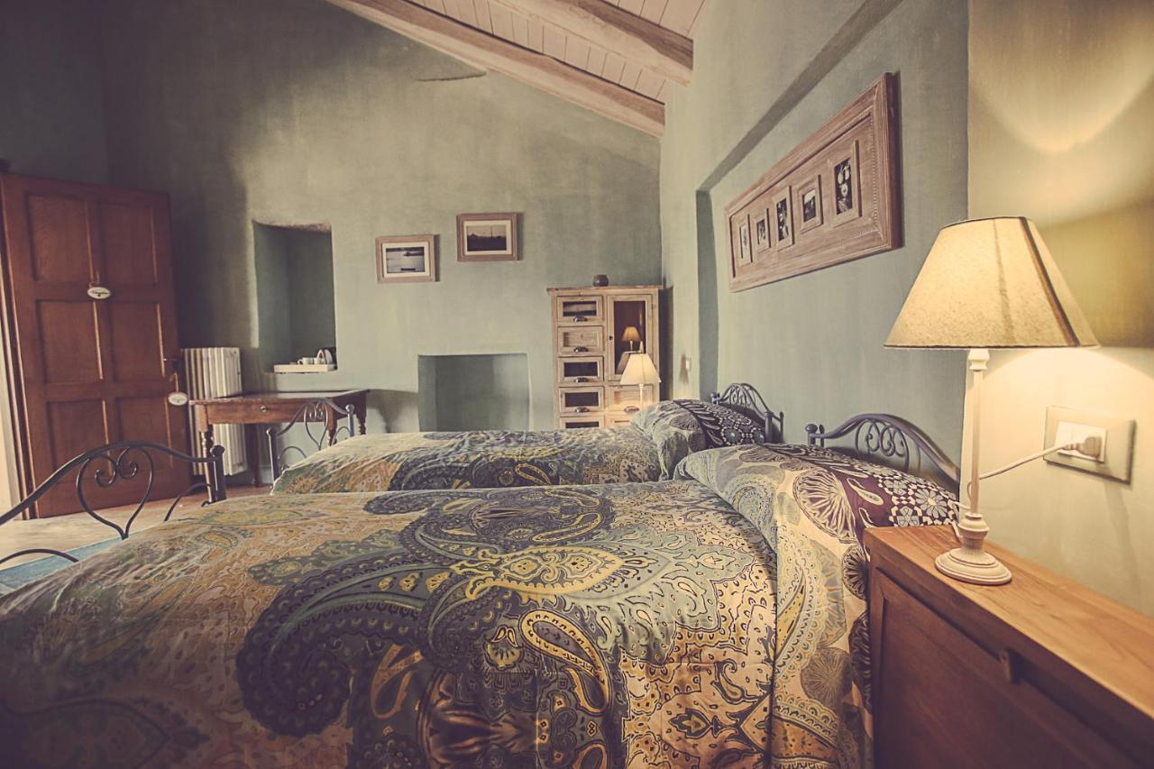 Relais Di Charme Frazione Chiavolino Farm stay *